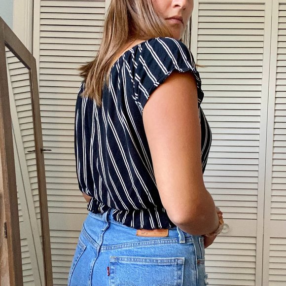 H&M Striped Ruched Top - Picture 5 of 7